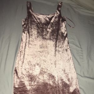 Zara Mid length dust pink velvet dress